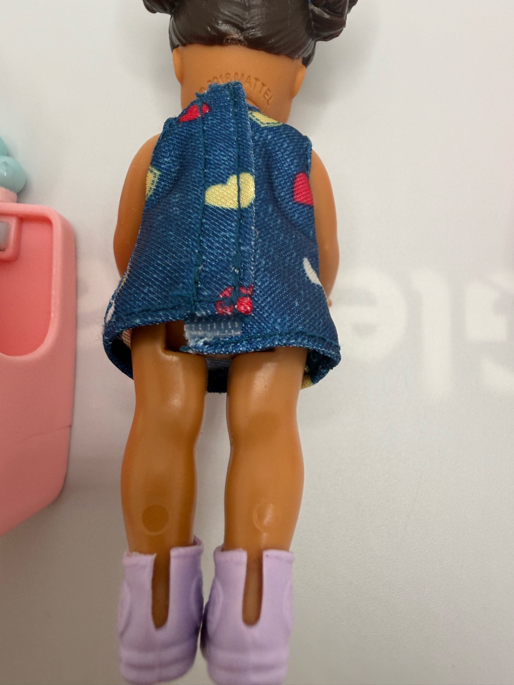 Barbie art teacher toddler doll with dress & bags - Picture 8 of 12